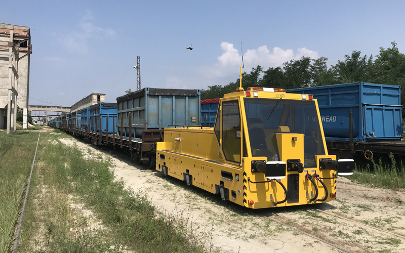 ES3000
                                        Battery - Electric Shunting